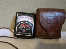 Vintage SKAN Exposure Meter by G-M Laboratories Inc. Chicago USA leather case.