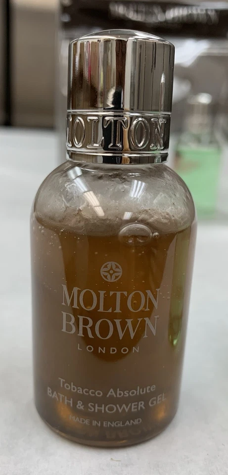 Gel de baño y ducha Molton Brown jabón corporal tamaño de viaje 1,7 fl oz. Par de 2 tipos Foto 3 de 4