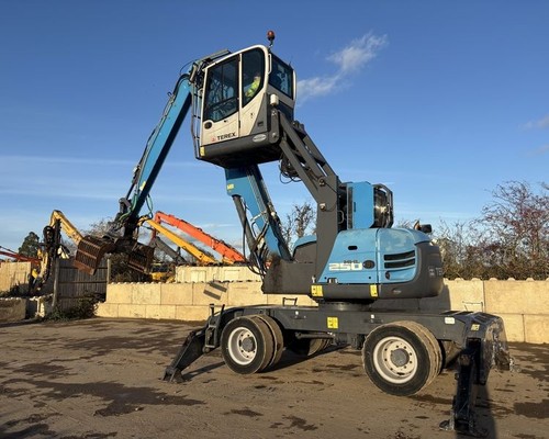 2017 Fuchs MHL320 - Picture 3 of 11