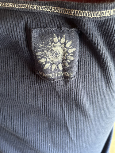 ABERCROMBIE & FITCH - Teen TANK SZ. M Navy w white stitching- Made in usa