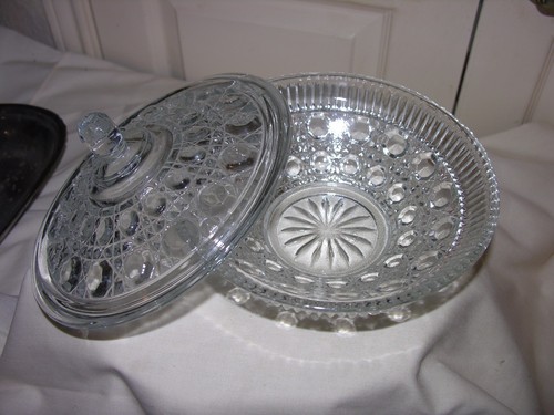 Vintage Indiana Clear Crystal Glass Diamond Cut "Windsor" Candy Dish 5" X 7 1/2" - Picture 3 of 5