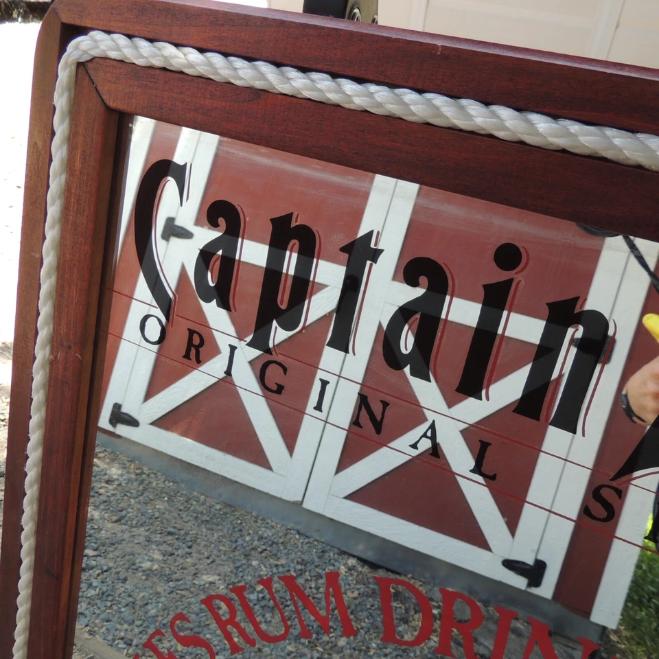 Letrero de barra de ron especiado original Captain Morgan grande vintage espejo cuerda náutica Foto 3 de 4