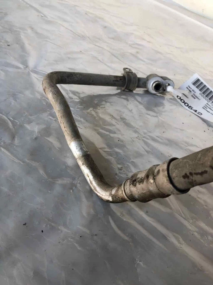 Manguera de descarga de refrigerante aire acondicionado VOLKSWAGEN PASSAT 2006-2008 Foto 3 de 4