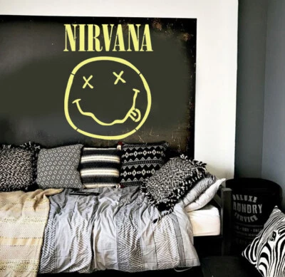 IDEAL STENCILS LTD NIRVANA Plantilla Cara Sonriente Arte de Pared Pintura Decoración Roca Habitación Grande para Adolescentes