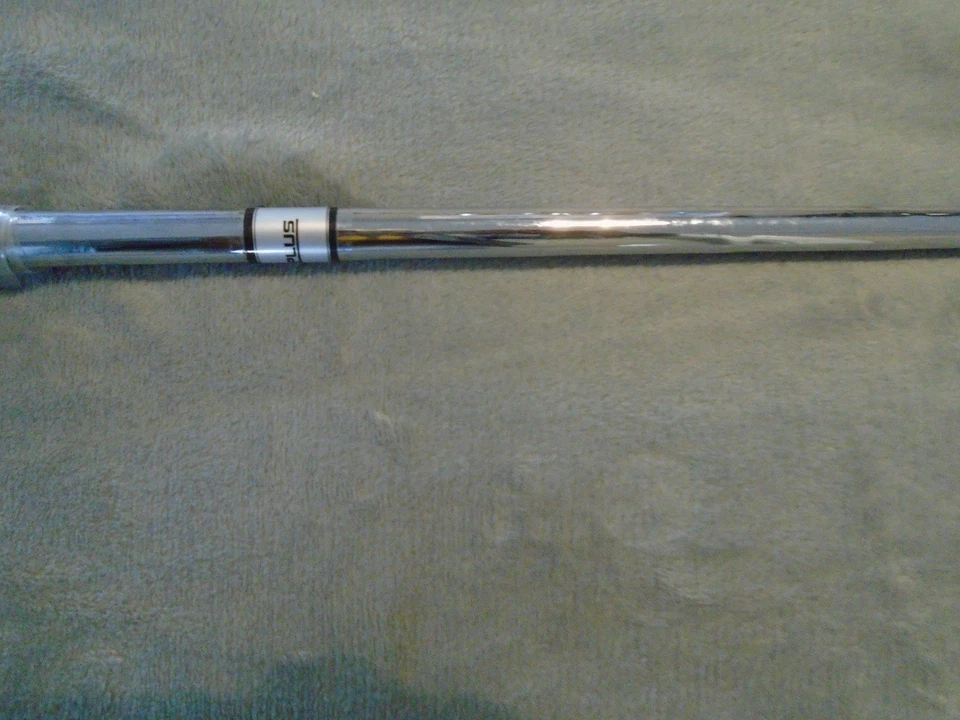 NEW HIPPO X-PLUS 9 IRON ~ REGULAR STEEL SHAFT ~ LEFT  HANDED ~ (OLD STOCK) - Image 4 of 4