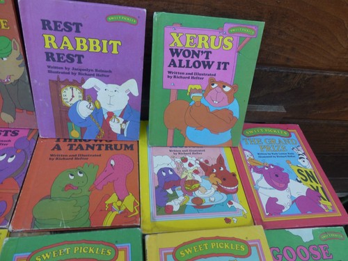 Vintage sweet pickles books lot! -19 Books - - Picture 4 of 8