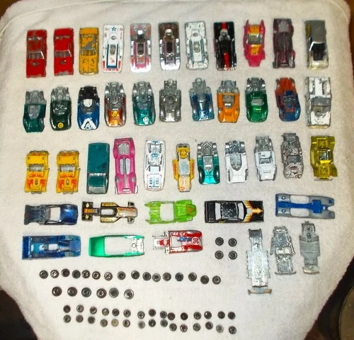 Vintage Old Hot Wheels Redlines Junkyard Lot of Original Parts Bodys Bases Tires
