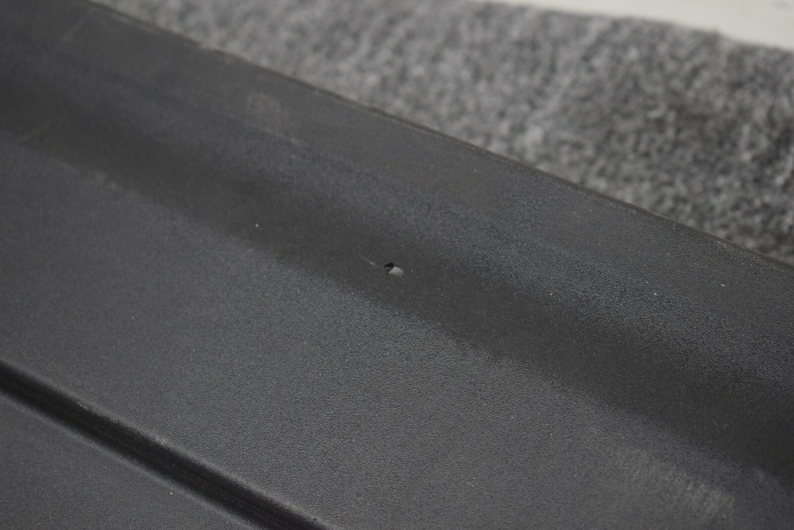 MASERATI LEVANTE ROCKER PANEL FACTORY OEM
