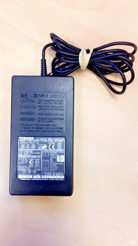 ORIGINAL TOSHIBA AC ADAPTER MODEL: PA3048U-1ACA OUTPUT: 15V --- 4A (60 Watt ) - Picture 2 of 4