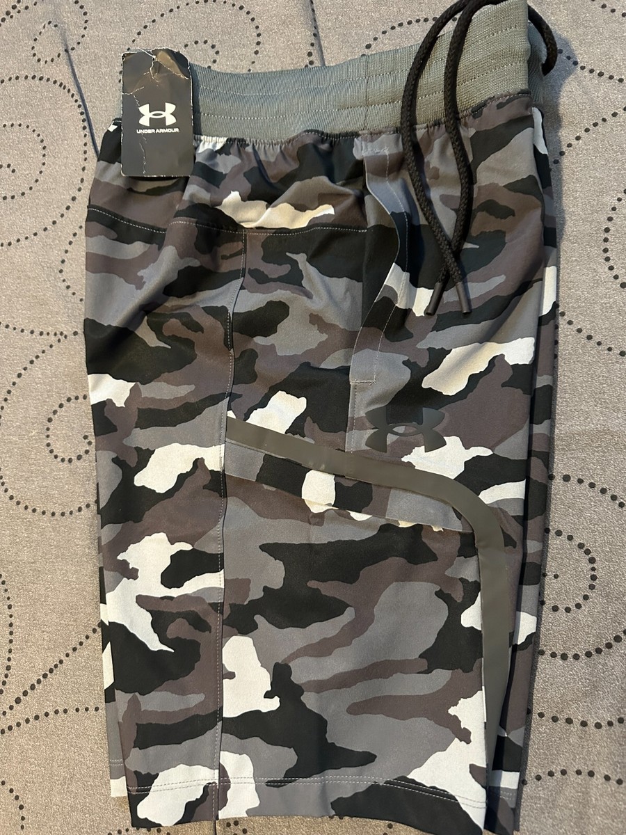 UNDER ARMOUR ELITE SPORTSTYLE FITTED CAMO CARGO SHORTS SIZE M MEN