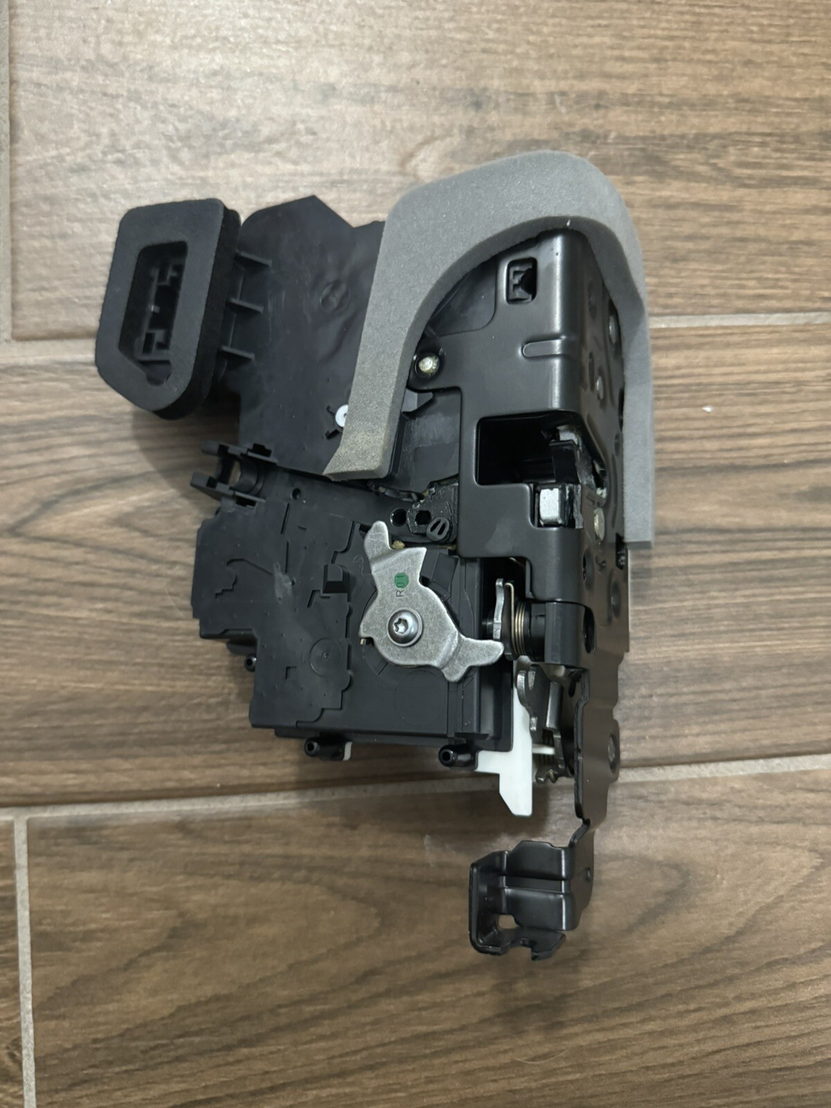 Lamborghini Urus/ Audi OEM Passenger Door Latch 4K1837016L