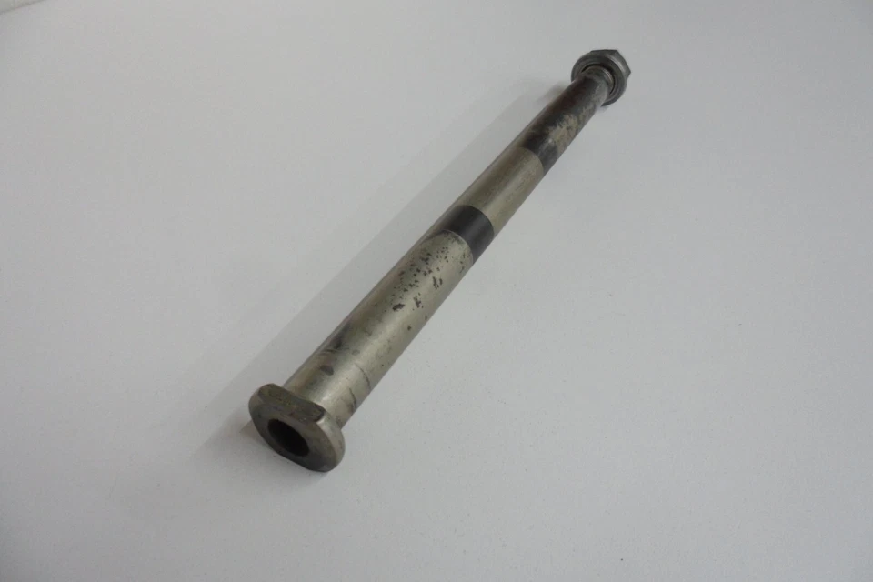 二手 原始设备制造商 10-23 雅马哈 YZ450F / 14-23 YZ250F SWINGARM PIVOT BOLT SHAFT & NUT — 第 3/4 张图片