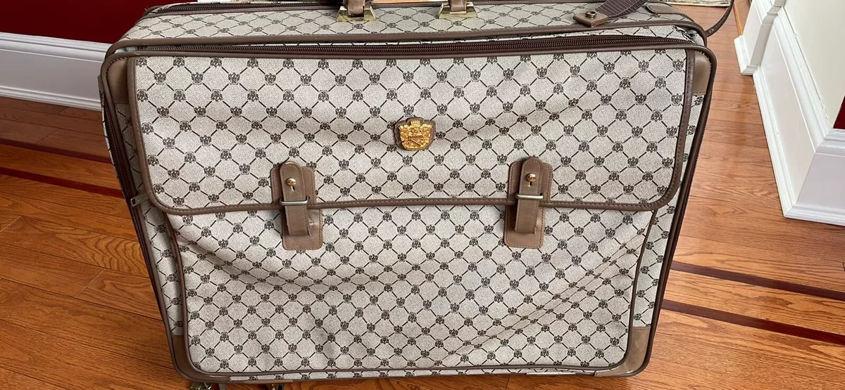 VINTAGE GUCCI GARMENT Bag