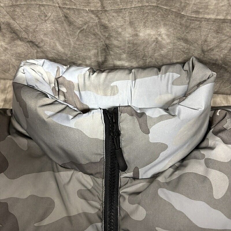 Supreme 18AW Reflective Camouflage Down Jacket M Gray Outerwear 