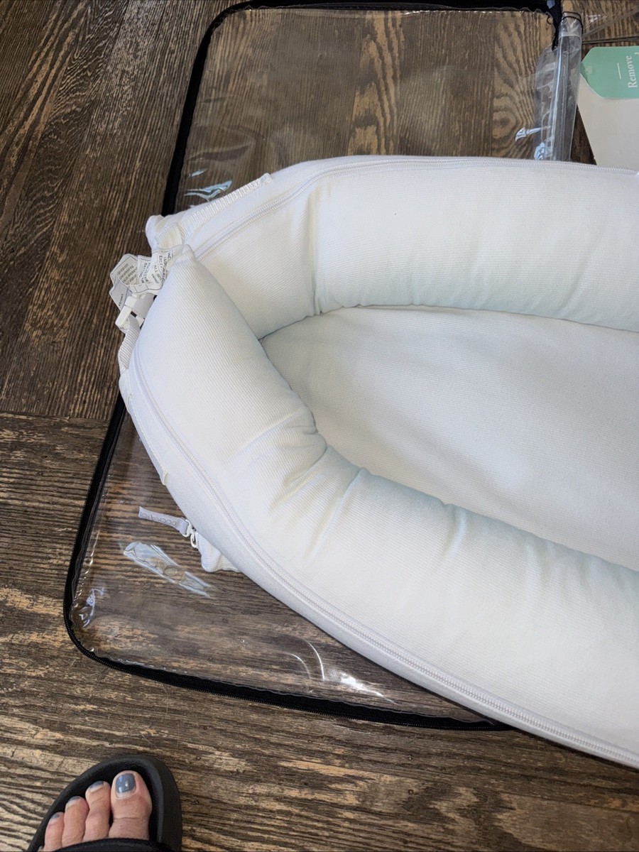 DockATot 0-8 month ドッカトット DockATot_Pristine-White1.png
