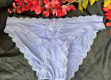 VICTORIA'S SECRET M PURPLE SILKY W LACE BOW BIKINI SUMMER PANTIES NWT