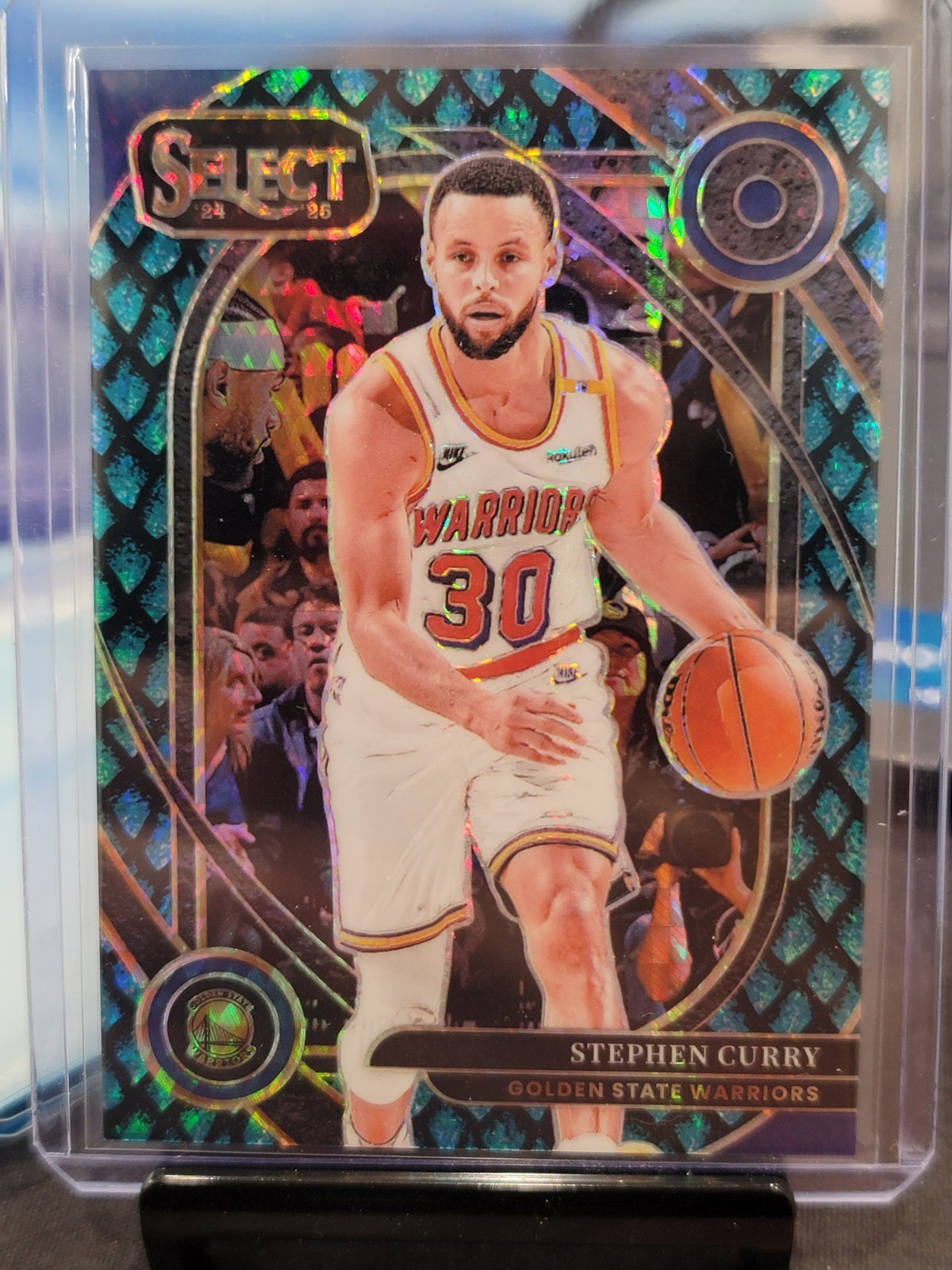 2024-25 Select International STEPHEN CURRY Dragon Scale Courtside Prizm /8 GSW