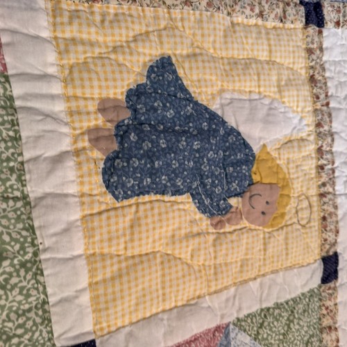 EUC Angels Baby Quilt Crib Blanket Decor 46x57” Blue Pink White Machine Stitched - Picture 10 of 12