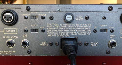 Peavey USA DECA/724 Digital Professional Stereo Power Amplifier - Picture 14 of 18