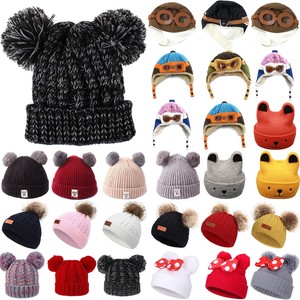 baby girl knitted bobble hat