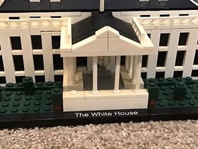 LEGO LEGO ARCHITECTURE: The White House (21006) - Incomplete