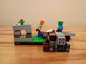 LEGO Minecraft The Iron Golem 21123 Set + Piece from 21114 Farm INCOMPLETE