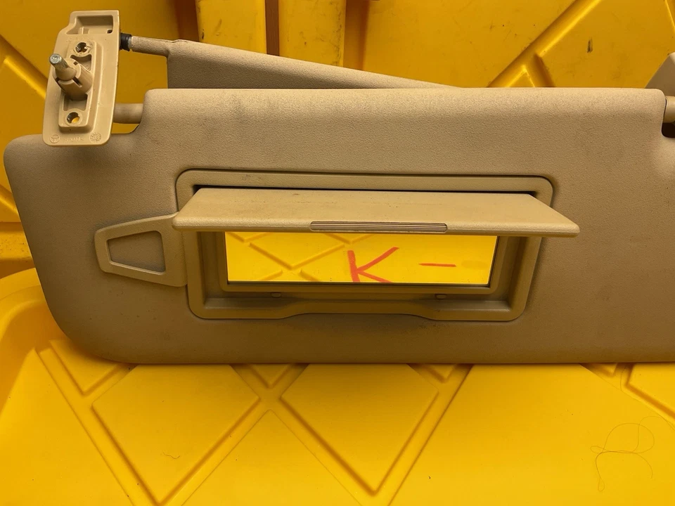 Parasol delantero izquierdo Mercedes-Benz GL450 GL550 2008-2012 fabricante de equipos originales Foto 3 de 4