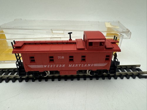 Tren Atlas 3587 Caboose Western Maryland rojo calibre N | Condition: Used