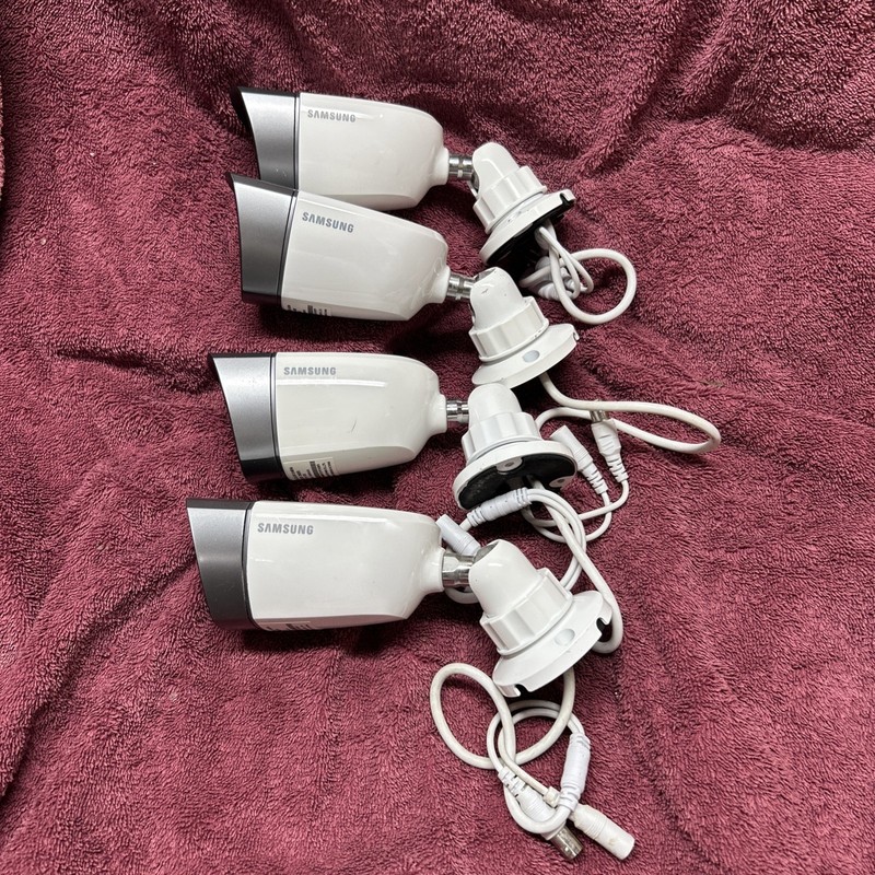 Samsung SDC-7340BCN Digital Color Cameras. LOT OF 4!!
