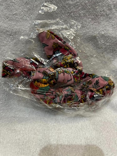 Magic Houses Scrunchie Set of 4 New - 第 1/4 張圖片