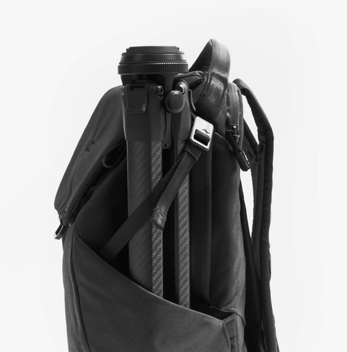 Peak Design Everyday Backpack - Black, 30L. NEW with labels - Picture 11 of 13