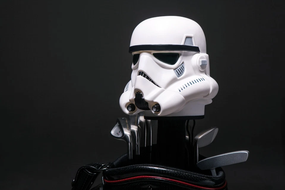 Cubierta de cabeza de golf hecha a medida pintada a mano Star Wars ANH Stormtrooper Foto 3 de 4