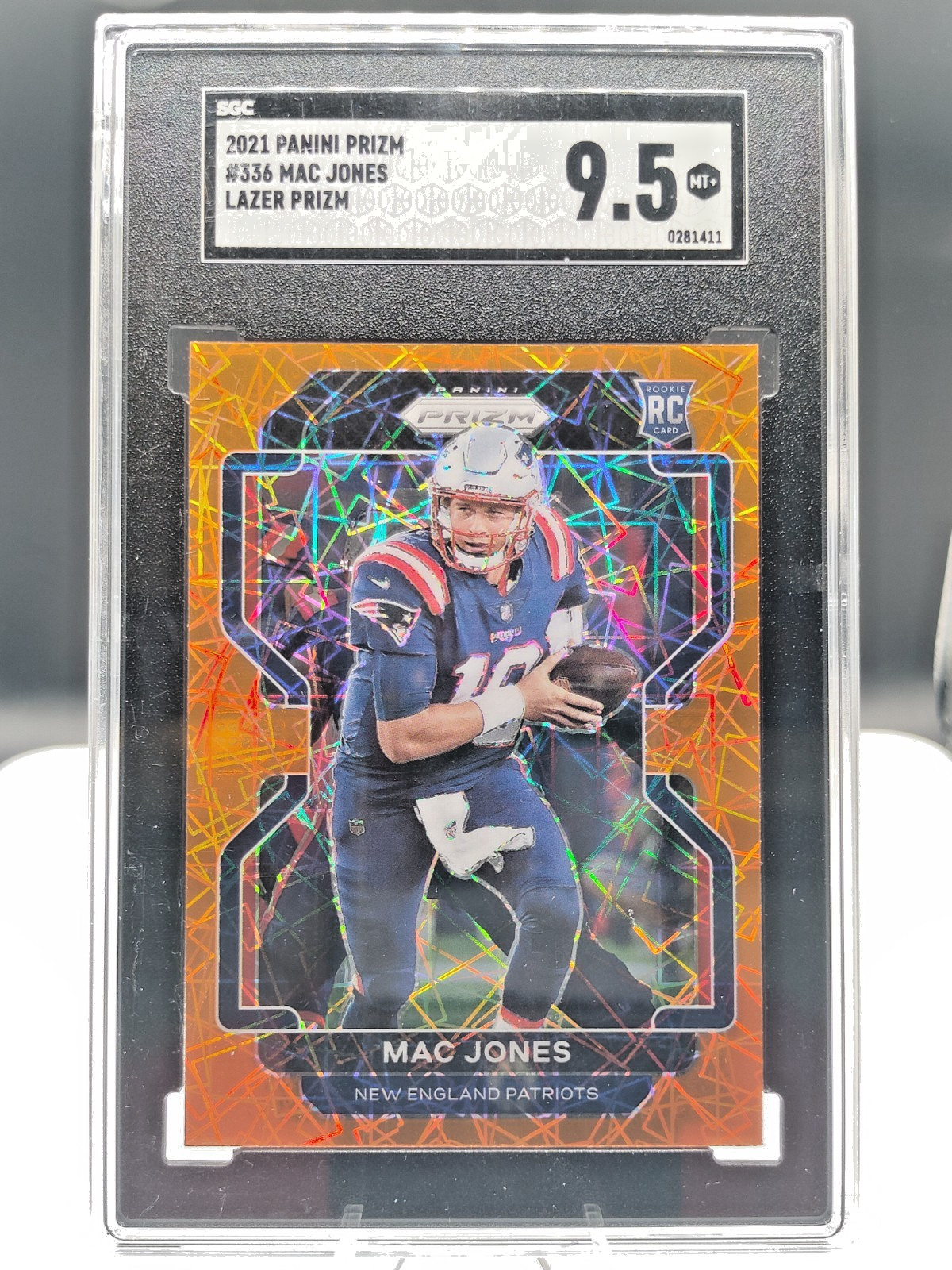 2021 Panini Prizm Football Mac Jones 336 Lazer Prizm Rookie SGC 9.5