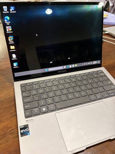 ZENBOOK S 13 UX5304 VA