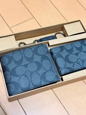 COACH Two Fold Wallet Keyring Set Black Signature