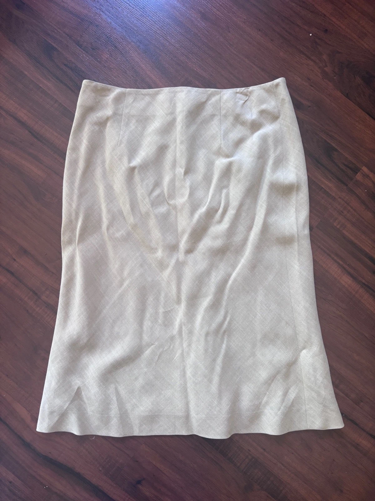 F by Facconable Women's Linen Blend khaki below-knee pencil Skirt size 12
Opens in a new window or t