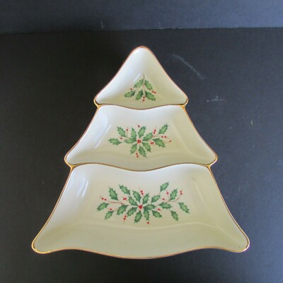 Lenox ''Holiday'' Tree Divided Server Holly Leaves & Berries Dimensions Collection