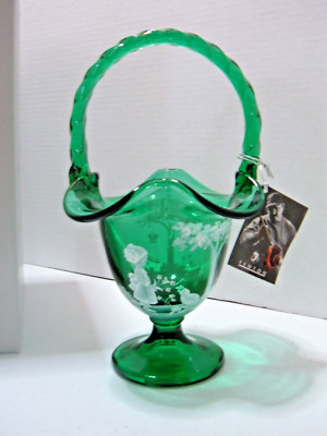 Fenton HTF Emerald  Green Mary Gregory Spring Basket '''Playing with Kitty'' NIB