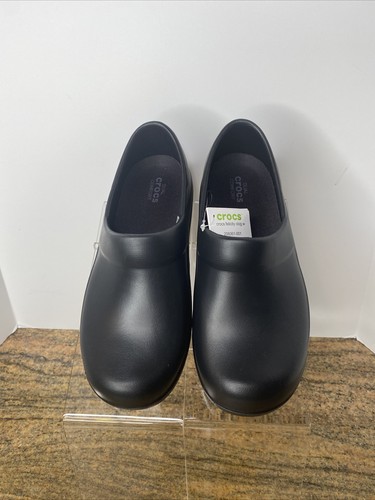 women's crocs nurse shoes