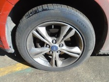 11 FORD FOCUS MK3 1.6 ZETEC 5DR NEARSIDE FRONT HUB & BEARING 10-19 BREAKING CAR