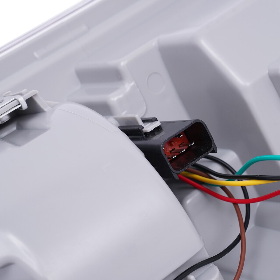 Left Rear Tail Light For 2013 2014 2015 2016 2017 2018 Dodge Ram 1500