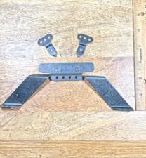 Made In China Clock Movement Mounting Brackets (See Pics To ID Mvmt) (K9667)