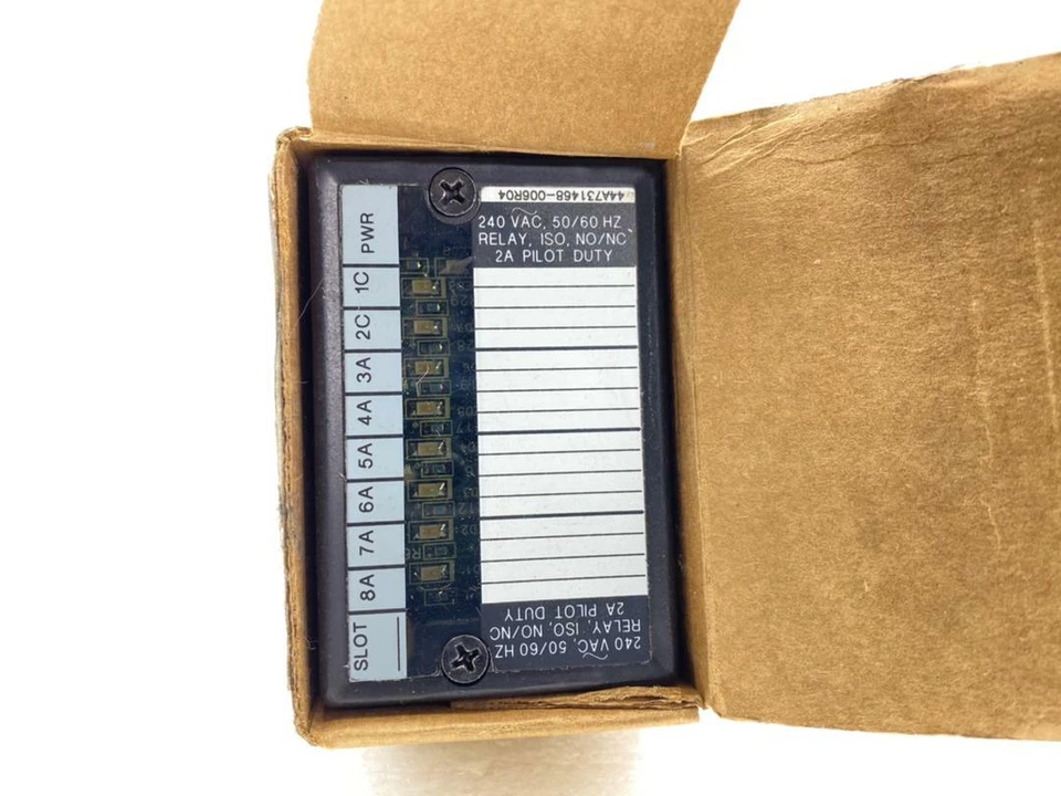 GE FANUC IC670MDL930K RELAY OUTPUT ISOLATED 8PT - Image 2 of 4