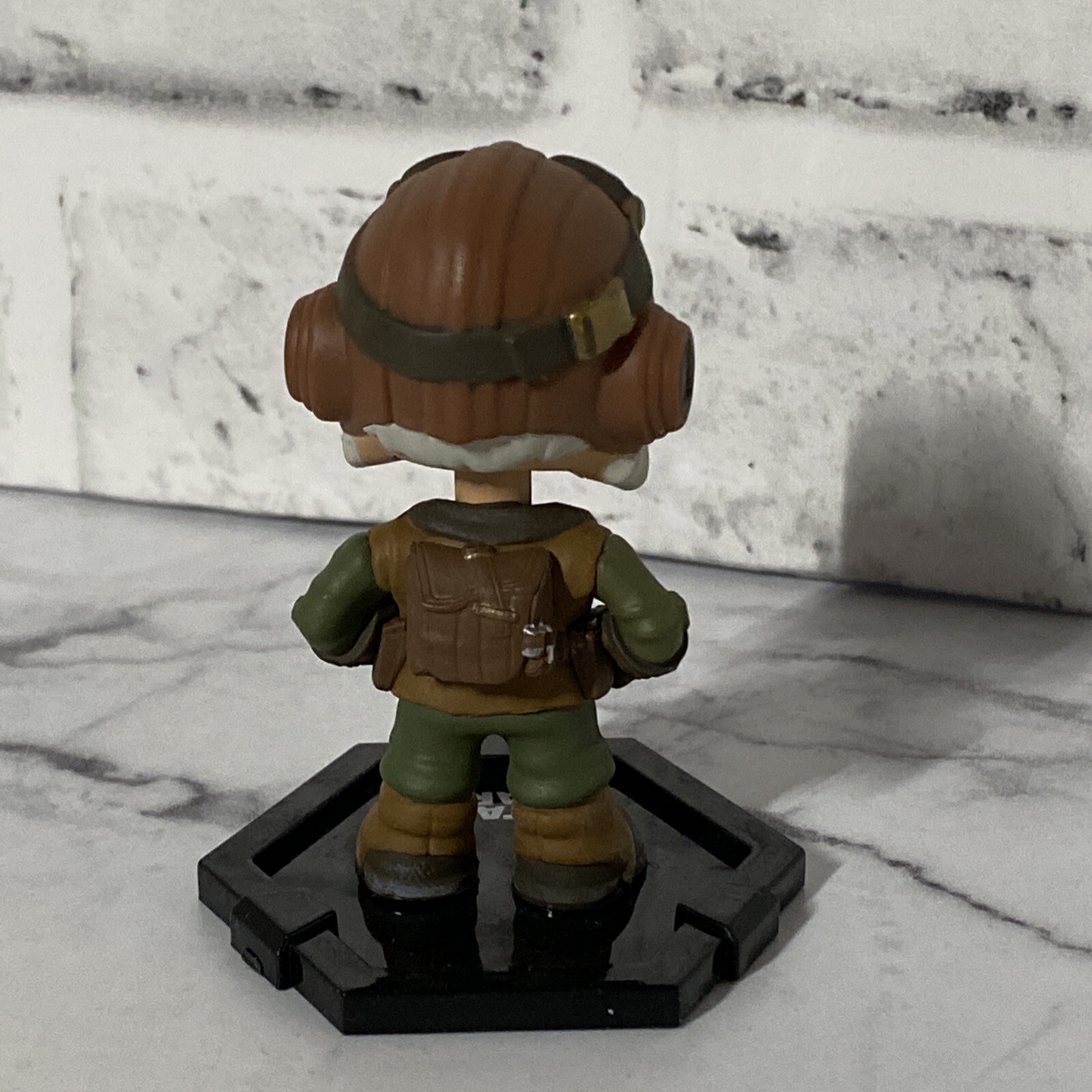 Picture 3 of 4
