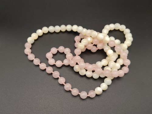 Necklace 40" continuous Glass beaded- UV reactive (rose quartz/ MOP) - Picture 4 of 6
