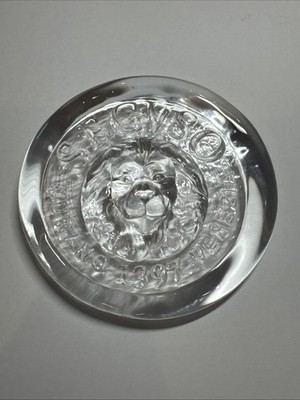 Seguso Vetri d Arte Murano Clear Cast Glass Lion Paperweight / Seal
