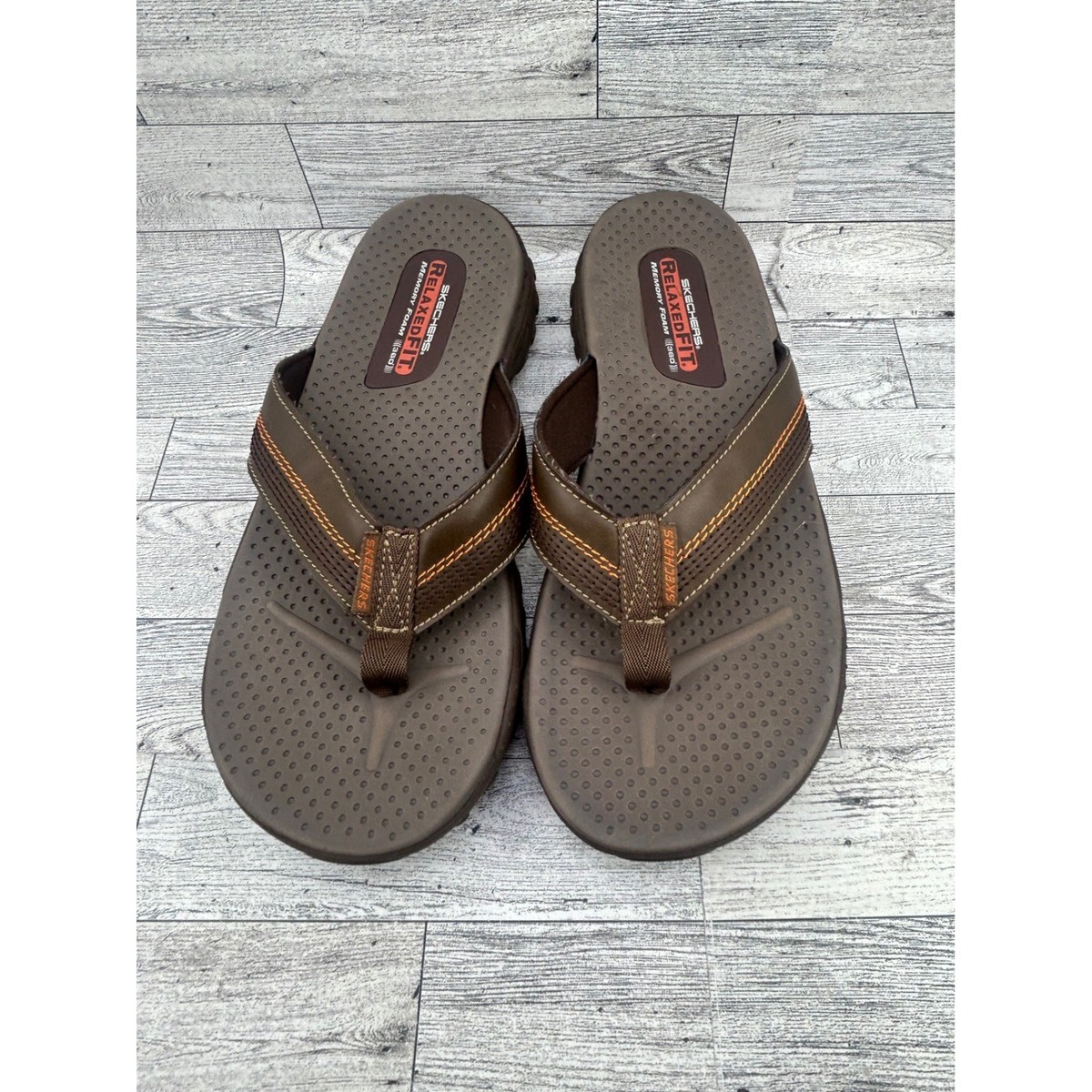 Skechers Men Relaxed Fit 360 Memory Foam Flip Flops Brown 