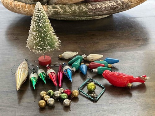 Vtg Mercury Glass Christmas Ornament Tear Drops,Feather Balls,GE Lite Bulbs,Tree