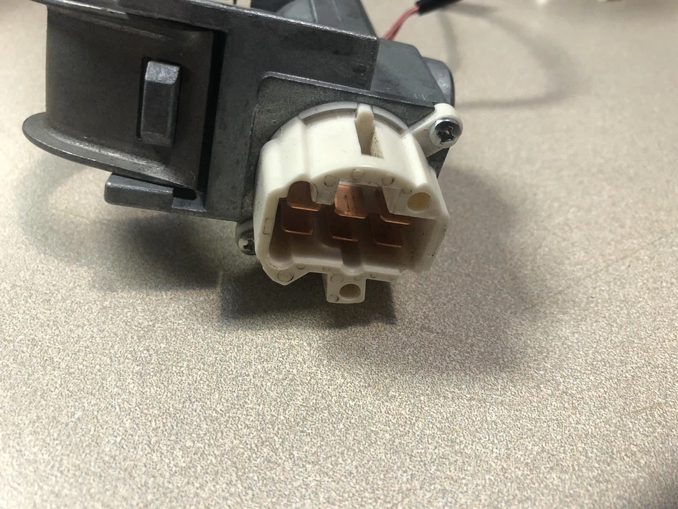 2011 Nissan куб, переключатель зажигания в сборе с ключом, OEM - Изображение 3 из 4