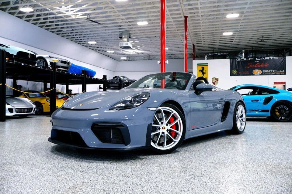 2023 Porsche 718 SPYDER Manual ARCTIC GREY...890 Miles...Rare 6sp Manual - Image 4 of 4